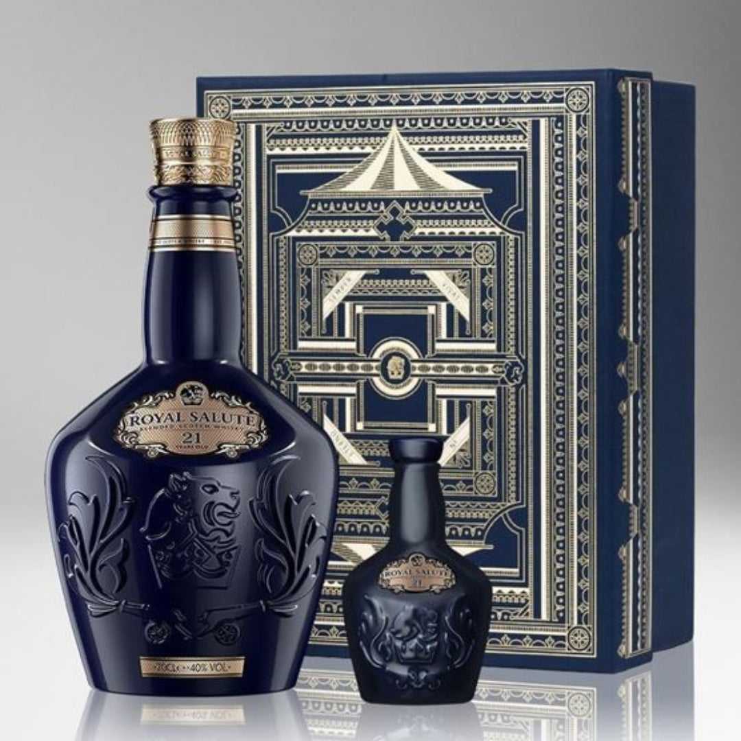 ROYAL SALUTE GIFT BOX 2017 75CL GoBooz