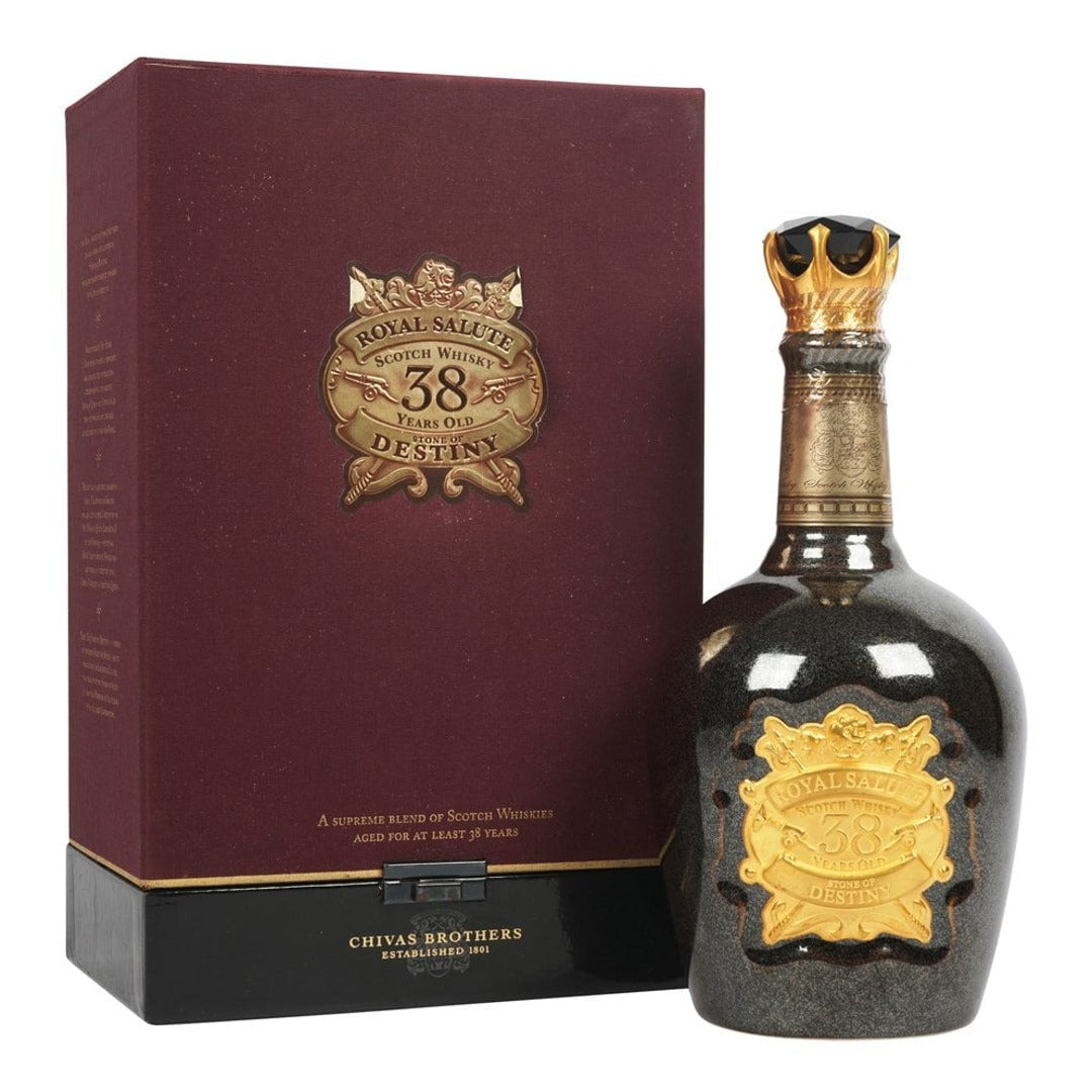ROYAL SALUTE 38 YEAR OLD STONE OF DESTINY 70CL GoBooz